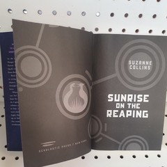 Sunrise on the Reaping (The Hunger – Hardcover, by Collins Suzanne – Very Good u