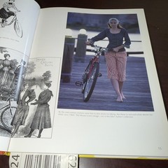 California Casual: Fashions, 1930s-1970s (Schiffer Book for Collectors and Desig