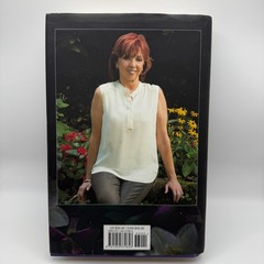Hidden Nature by Nora Roberts Hardcover First Edition 2025 1st