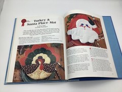 Aleene’s Prizewinning Crafts ISBN 0-8487-1536-5, Pages 143, Looks Unused