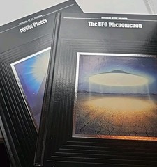 2 Book Bundle Mysteries Of The Unknown -The UFO Phenomenon & Mystic Places