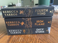 Fourth Wing Rebecca Yarros Empyrean Series 3 Book Set Iron Flame Onyx Storm