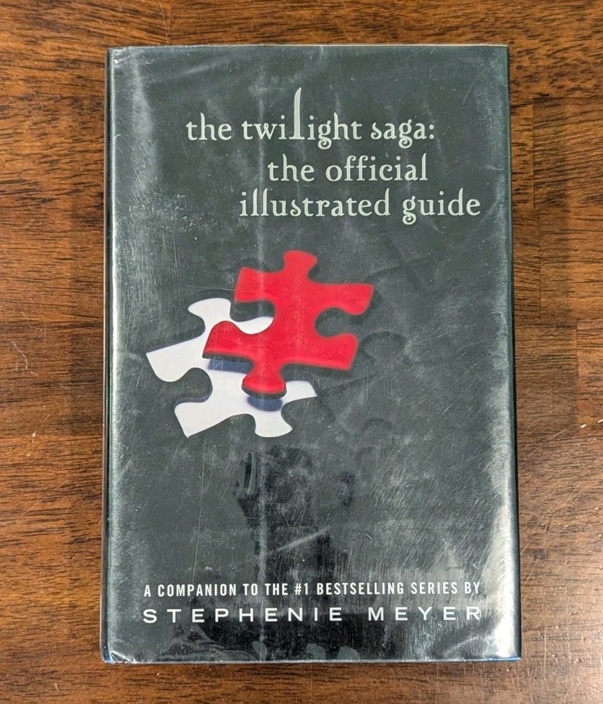 Twilight Saga the Official Illustrated Guide Stephenie Meyer Hardcover Library