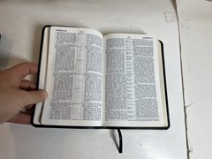 Broadman & Holman Ultrathin Indexed Reference Bible NIV 1986 Black In Box
