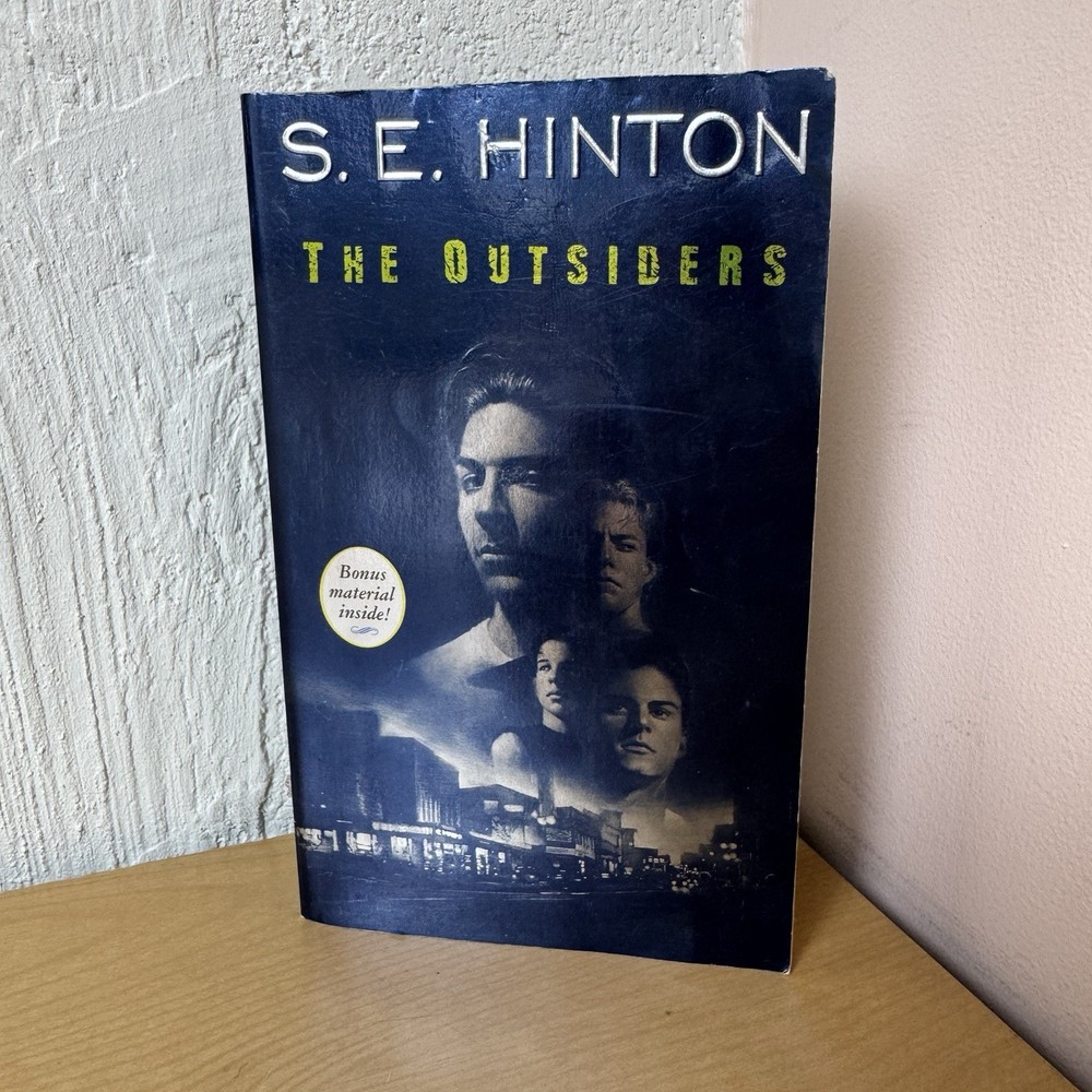 The Outsiders Book Paperback S.E. Hinton 2003 Edition Penguin Putman Inc.