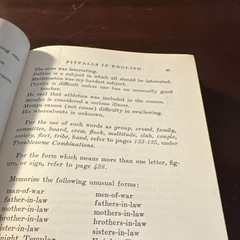 G.P. Putnam’s Sons The New Pitfalls in English Hadida 1940 Hardcover Textbook