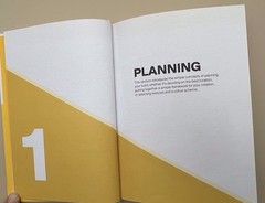 Minecraft Guides 2 Book Set: Exploration & Creative Official Mojang – Excellent