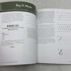 The 30-Day Sketchbook Project: Daily Exercises and Prompts to Fill Pages,: Used