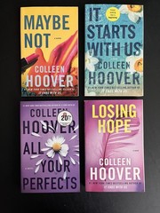 Lot of (12) Trade Paperbacks – Mixed Novels / Titles by Colleen Hoover – VG