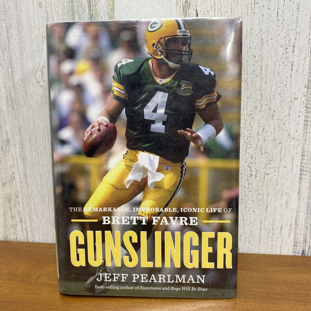 Brett Favre „Gunslinger” hard cover book 2016 / 383 pages /