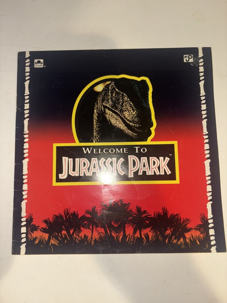Jurassic Park 1993 Illustrated Movie Book Published For Original Movie