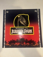 Jurassic Park 1993 Illustrated Movie Book Published For Original Movie