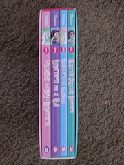 The Big Sparkly Box of Unicorn Magic: Phoebe and Her Unicorn Box Set Vol 1-4