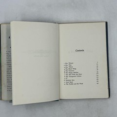 A WRINKLE IN TIME Madeleine L’Engle 1962 1st Ed HC DJ Vintage Blue BCE