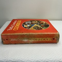 Betty Crocker’s Cookbook 1974 Vintage 23rd Printing with 5 Ring Binder