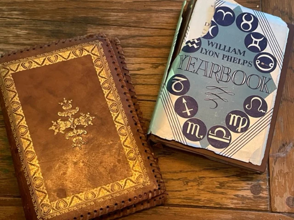 „William Lyon Phelps Yearbook” (1935) w/ ANTIQUE Book Cover