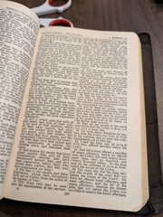 Old The Holy Bible New And Old Testaments