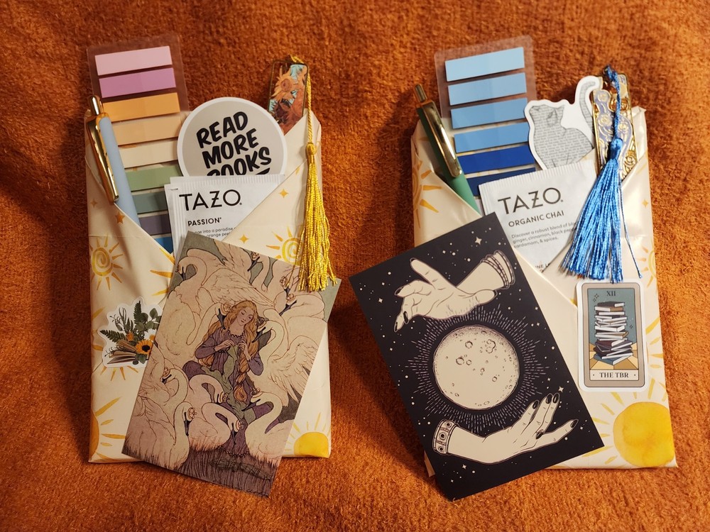 Blind Date With A Book || Choose Your Genre *See Description For Genre List*