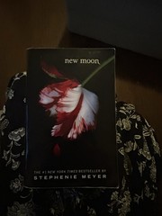 Stephenie Meyer Twilight Saga Collection Paperback And Hardcover