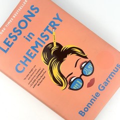 Lessons In Chemistry Bonnie Garmus HC Blue Sprayed Edges Acceptable