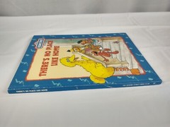Vintage 1993 There’s No Place Like Home Book Sesame Street Book Club Golden CTW