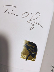 THE THINGS THEY CARRIED by TIM O’BRIEN – SIGNED! – PAPERBACK EDITION