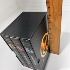 The Hunger Games Trilogy Boxset Suzanne Collins Paperback 3 Book Set Scholastic