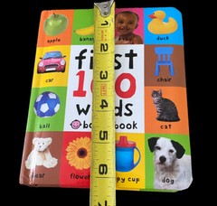 First 100 Ser.: First 100 Words : A Padded Board Book by Roger Priddy (2011,…