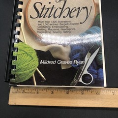 The Complete Encyclopedia of Stitchery Spiral Bound Mildred Graves Ryan 689 Page