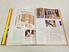 2013 The Family Handyman „Home Improvement” Hard Cover Book 288 Pages Near Mint