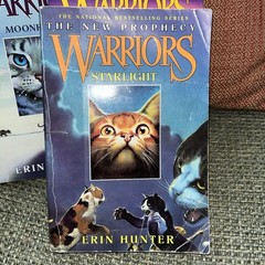 The New Prophecy Warriors Erin Hunter Paperback Volumes 1-4, 6 Lot, Set, 2006