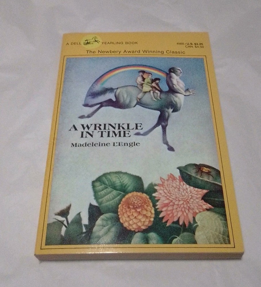 A Wrinkle in Time Madeleine L’Engle | Dell Yearling Paperback 1973