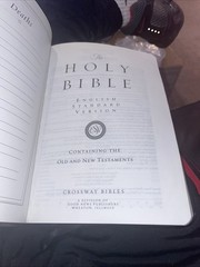 Holy Bible English Standard Version ESV Crossway 2001 Bonded LEATHER Black
