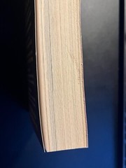 THE MAMMOTH BOOK OF ZOMBIE COMICS (2008) over 400 pages! READ CONDITION