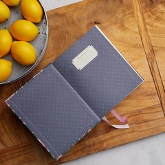 NKJV, Journal the Word Bible, Cloth over Board, Gray, Red Letter, Comfort Print: