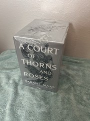 Court of Thorns and Roses Paperback Box Set (5 books) by Sarah J. Maas