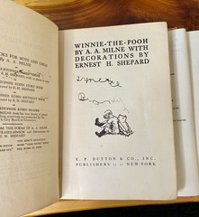 Lot of 7 VTG Winnie the Pooh books 1935