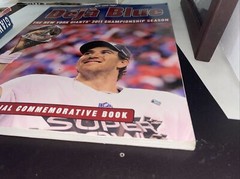 LINDYS SPORTS COLLECTORS EDITION 2011 NY GIANTS WORLD CHAMPIONS Deja Blue Book