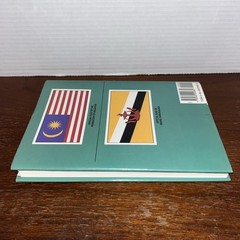 Land and People of Malaysia and Brunei – John S. Major (1991 Hardcover) 1st Ed G