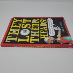 THEY LOST THEIR HEADS Book Carlyn Beccia 2018 Scholastic Paperback