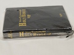 HOLY BIBLE New Testament Mini Pocket 4.5″ King James Version Black New KJV Gold