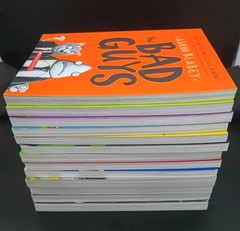 The Bad Guys Book Lot #1-13 – Aaron Blabey – Scholastic Graphic Novels