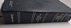 Zondervan Genuine Leather NIV Application Study Bible Navy Red Letter