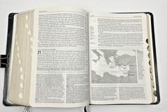 Life Application Study Bible KJV Large Print Black Bonded Leather Tyndale