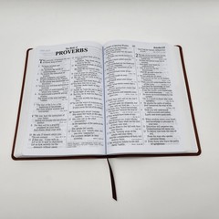Super Giant Print Bible NKJV Brown Imitation Leather Thomas Nelson Red Letter