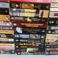 HUGE 122 BOOK LOT Vintage/Modern Mix Sci-Fi Fantasy Paperback Science Fiction