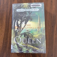 The Reluctant Queen: Book Two of The Queens of Renthia – Sarah Beth Durst