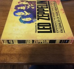 Treasures of Led Zeppelin: Experience the Biggest Band of the 70s by Chris Welch