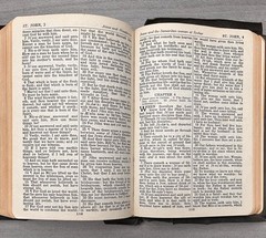 Handsize 1945 National Bible Press; Self Pronouncing KJV Study Helps; Color Maps
