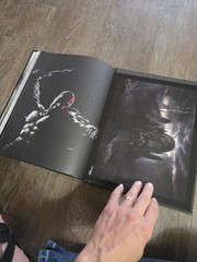 God of War III (3) Ultimate Edition Strategy Guide 237 Pages Hardcover Artwork